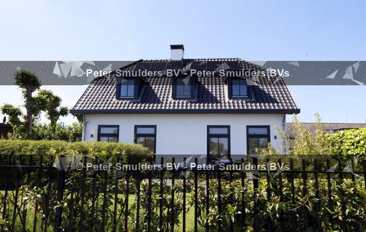 Vinkeveen 23 mei 2026
Yves Berendse met zijn nieuwe vriendin Amy Britt. Nieuwe huis / villa Yves 