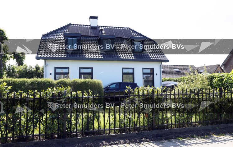 Vinkeveen 23 mei 2026
Yves Berendse met zijn nieuwe vriendin Amy Britt. Nieuwe huis / villa Yves 