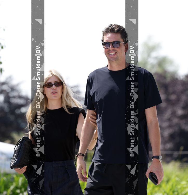 Vinkeveen 23 mei 2026
Yves Berendse met zijn nieuwe vriendin Amy Britt. 