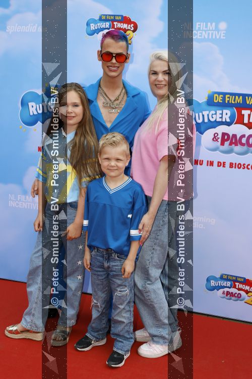 Amsterdam 31 mei 2026
Premiere Rutger Thomas en Paco 2 in Pathe Arena . Ziggy Krassenberg