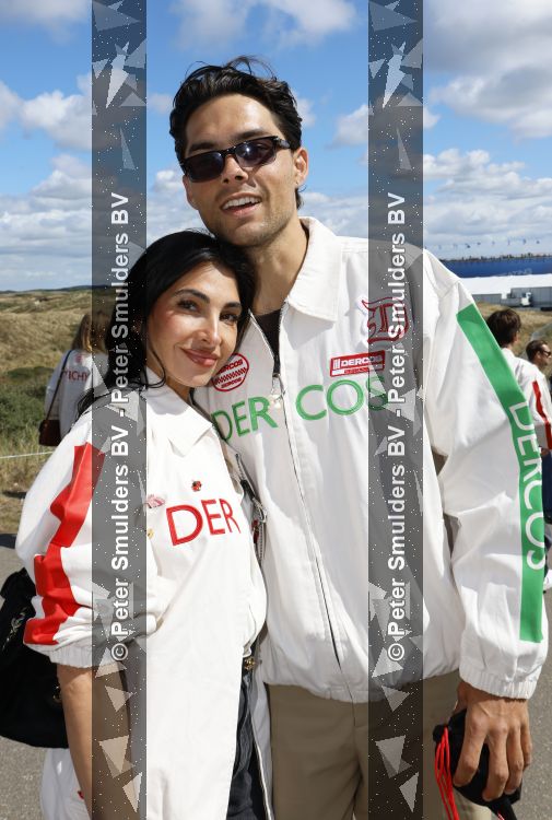 Amsterdam 23 augustus 2026
De laatse Grand Prix F1 op het circuit van Zandvoort . Anna Nooshin en Thijs Boermans 