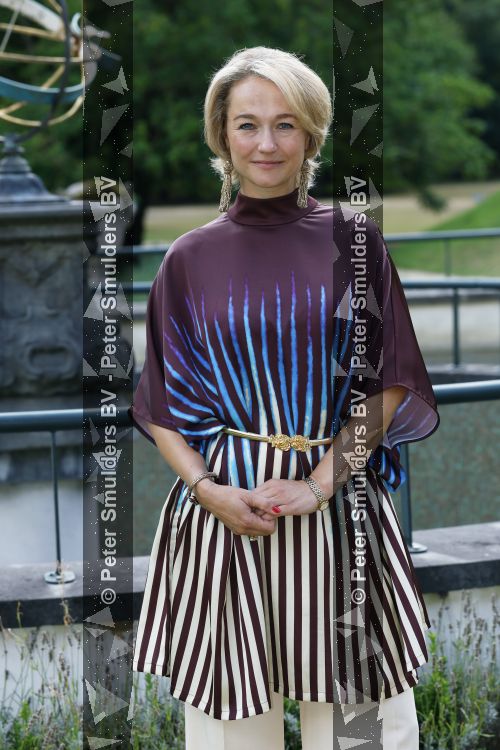 Santpoort 17 augustus 2026
Presentatie Videoland serie Maxima met de cast Natali Anna Ruben Brinkman Rosa v Leeuwen Fiene Mooij Charlotte Kampinga Teun Luijck Carolien Spoor en Sophie v Winden op landgoed Duin & Kruidberg
