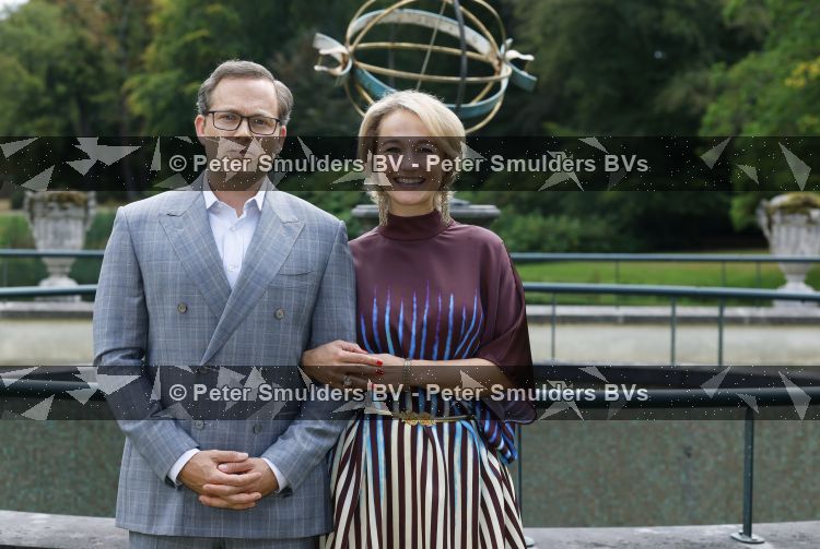 Santpoort 17 augustus 2026
Presentatie Videoland serie Maxima met de cast Natali Anna Ruben Brinkman Rosa v Leeuwen Fiene Mooij Charlotte Kampinga Teun Luijck Carolien Spoor en Sophie v Winden op landgoed Duin & Kruidberg