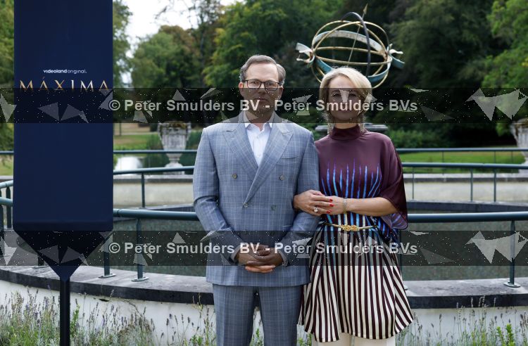 Santpoort 17 augustus 2026
Presentatie Videoland serie Maxima met de cast Natali Anna Ruben Brinkman Rosa v Leeuwen Fiene Mooij Charlotte Kampinga Teun Luijck Carolien Spoor en Sophie v Winden op landgoed Duin & Kruidberg