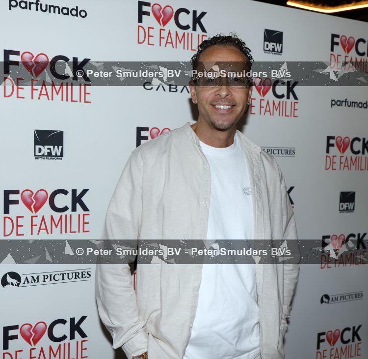 Amsterdam 31 augustus 2026
Premiere Fuck de familie in restaurant Rotate . Ditmar Marlin 