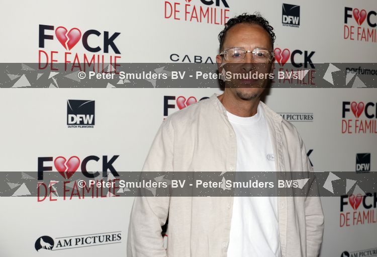 Amsterdam 31 augustus 2026
Premiere Fuck de familie in restaurant Rotate . Ditmar Marlin 