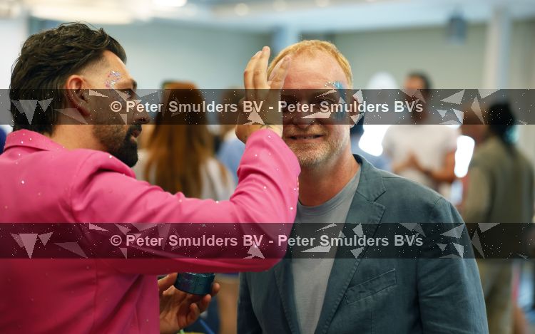 Amsterdam 1 augustus 2026
Lunch bij Videoland voorafgaand aan de Gay Pride
