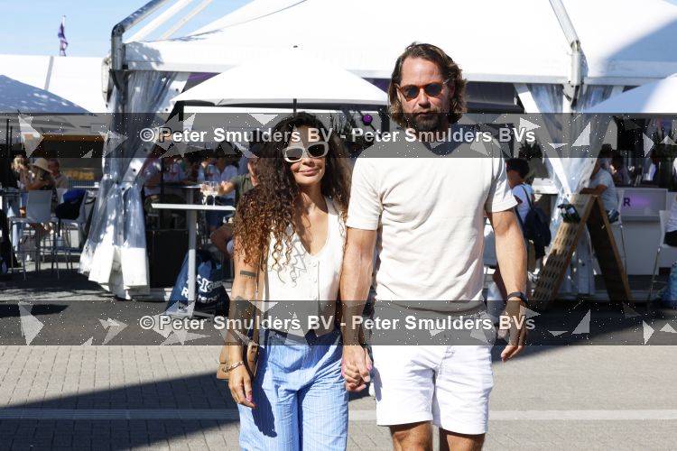 Aken 11 augustus 2026
Fajah Lourens en vriend Coen genoten van de WK ruiterspelen in Aken waar ook oa prinses Amalia aanwezig was .
