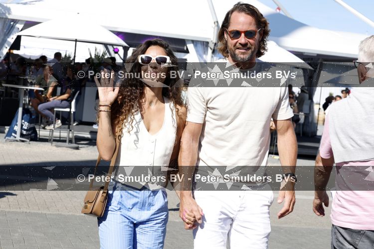 Aken 11 augustus 2026
Fajah Lourens en vriend Coen genoten van de WK ruiterspelen in Aken waar ook oa prinses Amalia aanwezig was .