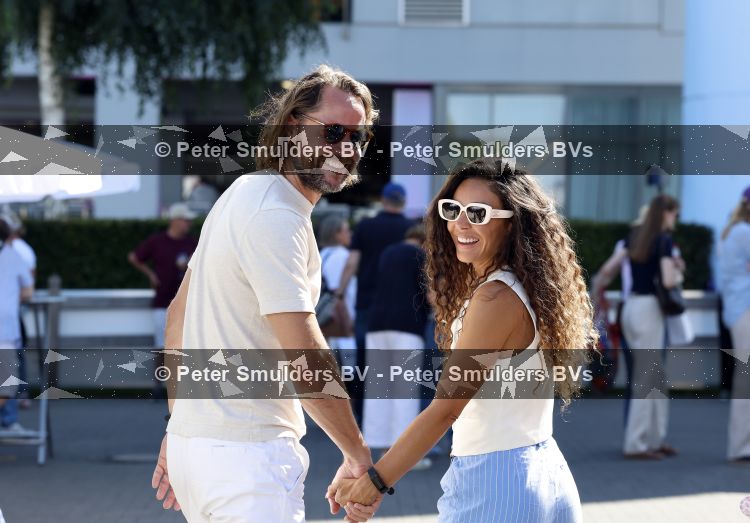 Aken 11 augustus 2026
Fajah Lourens en vriend Coen genoten van de WK ruiterspelen in Aken waar ook oa prinses Amalia aanwezig was .