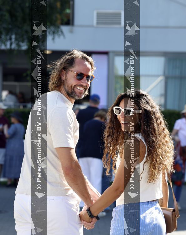 Aken 11 augustus 2026
Fajah Lourens en vriend Coen genoten van de WK ruiterspelen in Aken waar ook oa prinses Amalia aanwezig was .