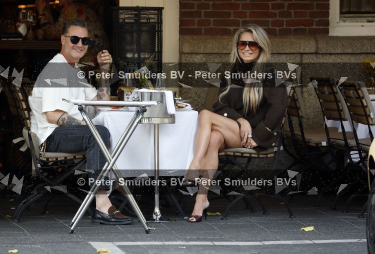 Amsterdam 27 augustus 2026
Fred v Leer en Nikkie Plessen lunchen bij Jondani in Amsterdam zuid.
