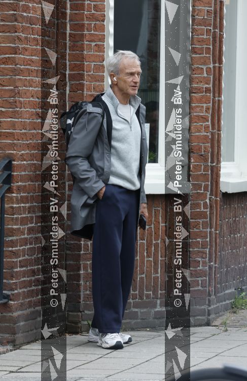 Amsterdam 19 augustus 2026
Jaap Jongbloed is net klaar met sporten.