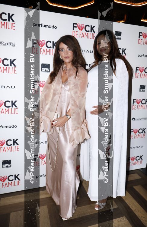 Amsterdam 31 augustus 2026
Premiere Fuck de familie in restaurant Rotate . jamie Faber kwam met Yasmine Verheijen 