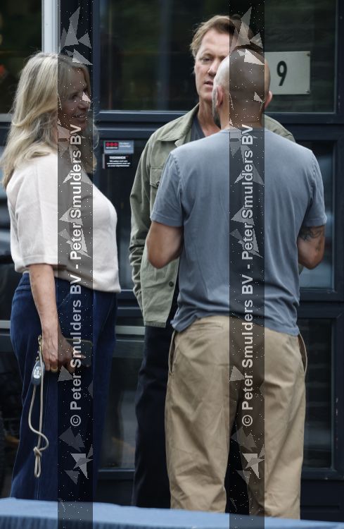 Hoogland 29 augustus 2026
Linda de Mol en haar partner Jeroen Rietbergen gaan winkeles bij BOBS in Hoogland . Eigenaar Bob Reijnders vangt ze op.