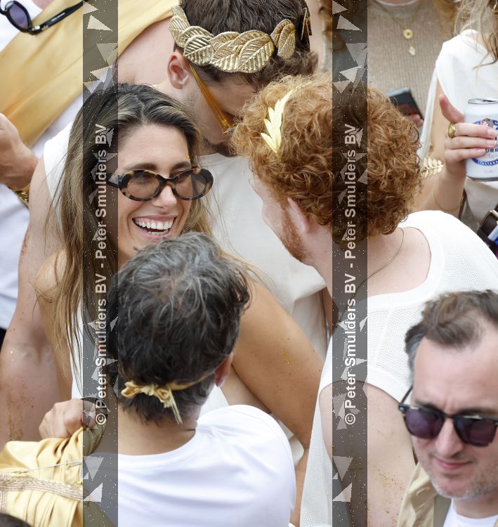Amsterdam 1 augustus 2026
Malou Petter met haar vriend Sil v d  Wees tijdens de Gay Pride op de AVRO TROS Boot