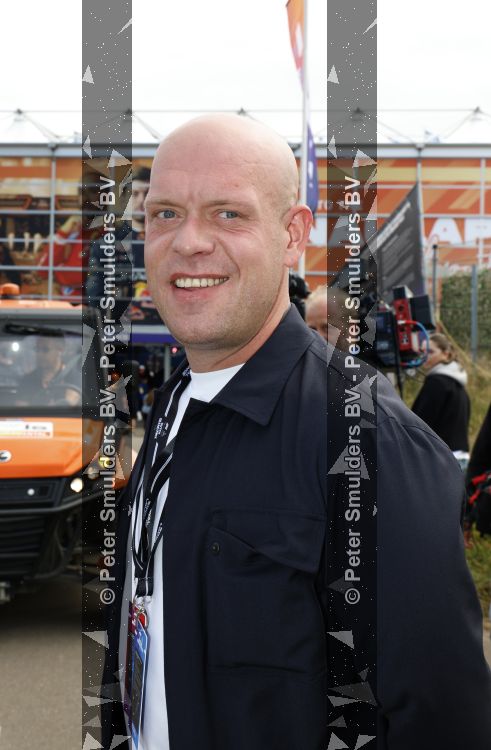 Amsterdam 23 augustus 2026
De laatse Grand Prix F1 op het circuit van Zandvoort . Michael v Gerwen kwam met een vriend