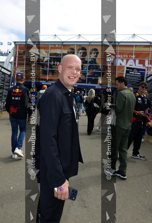 Amsterdam 23 augustus 2026
De laatse Grand Prix F1 op het circuit van Zandvoort . Michael v Gerwen kwam met een vriend