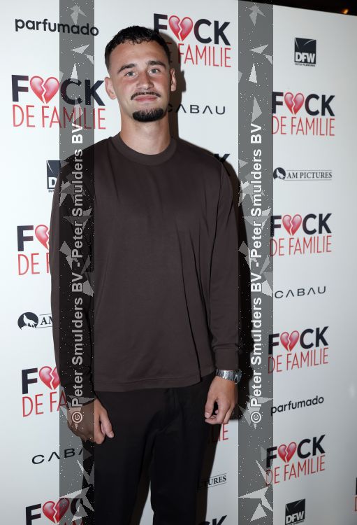 Amsterdam 31 augustus 2026
Premiere Fuck de familie in restaurant Rotate . Mingus Claessen 