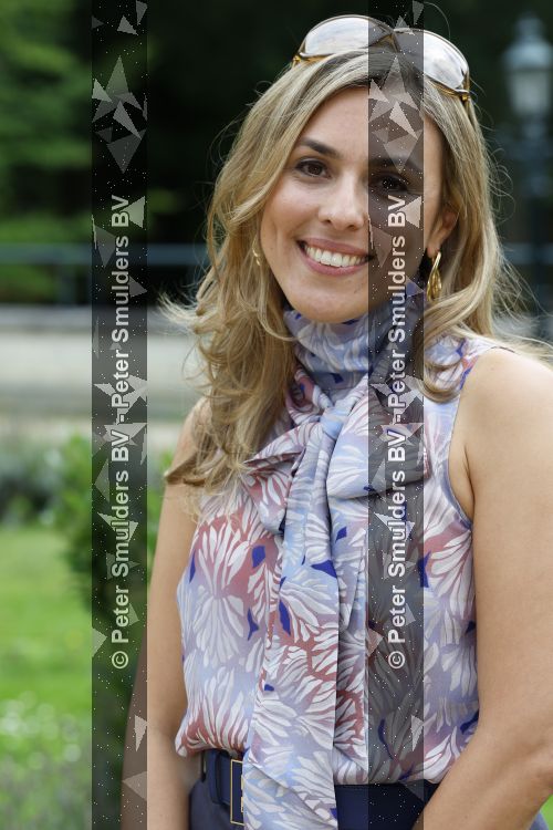 Santpoort 17 augustus 2026
Presentatie Videoland serie Maxima met de cast Natali Anna Ruben Brinkman Rosa v Leeuwen Fiene Mooij Charlotte Kampinga Teun Luijck Carolien Spoor en Sophie v Winden op landgoed Duin & Kruidberg