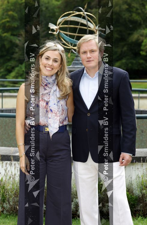 Santpoort 17 augustus 2026
Presentatie Videoland serie Maxima met de cast Natali Anna Ruben Brinkman Rosa v Leeuwen Fiene Mooij Charlotte Kampinga Teun Luijck Carolien Spoor en Sophie v Winden op landgoed Duin & Kruidberg