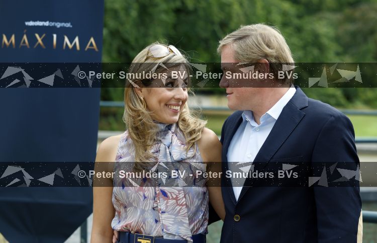 Santpoort 17 augustus 2026
Presentatie Videoland serie Maxima met de cast Natali Anna Ruben Brinkman Rosa v Leeuwen Fiene Mooij Charlotte Kampinga Teun Luijck Carolien Spoor en Sophie v Winden op landgoed Duin & Kruidberg