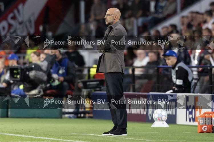 Eindhoven, 10 september 2026
Eerste wedstrijd Champions League
PSV-Sjachtar, eindstand 1-1
Peter Bosz
Foto Carlo van Hout