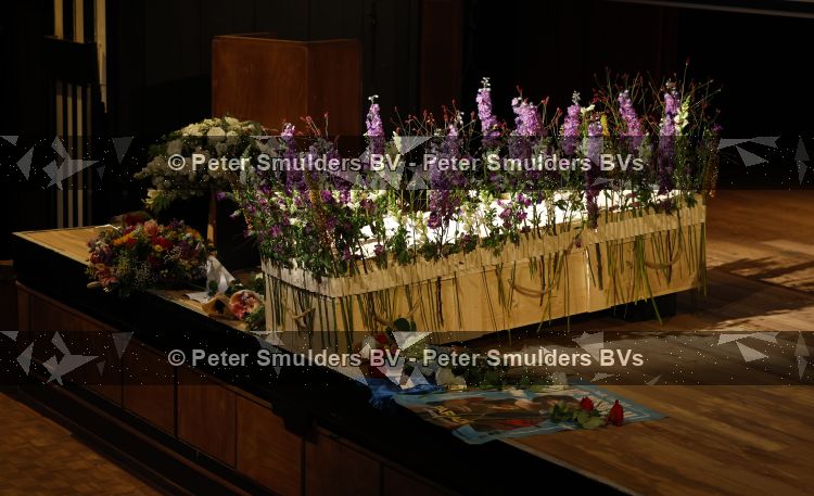 Amsterdam 17 augustus 2026
Bijeenkomst afscheid van Peter faber in het zonnehuis in Amsterdam .