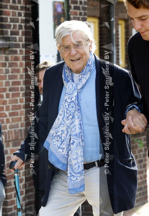 Amsterdam 17 augustus 2026
Bijeenkomst afscheid van Peter faber in het zonnehuis in Amsterdam . Peter Zonneveld