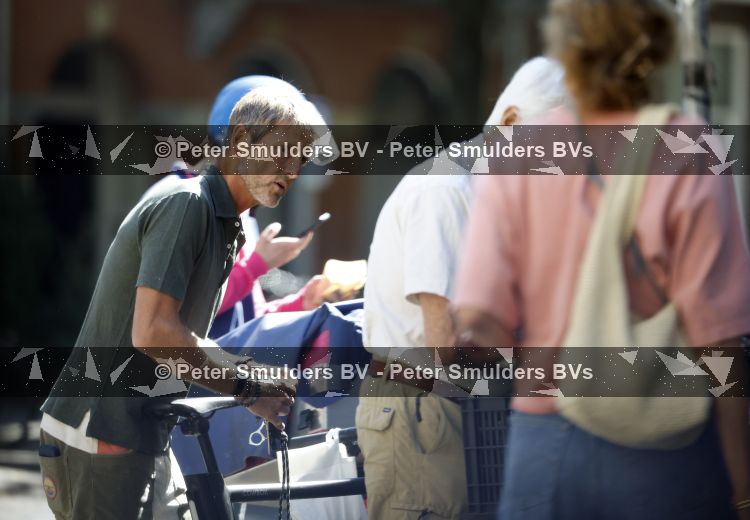 Amsterdam 8 augustus 2026
Prins Maurits en Prinses Marilene doen boodschappen  in Amsterdam zuid