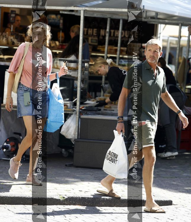 Amsterdam 8 augustus 2026
Prins Maurits en Prinses Marilene doen boodschappen  in Amsterdam zuid