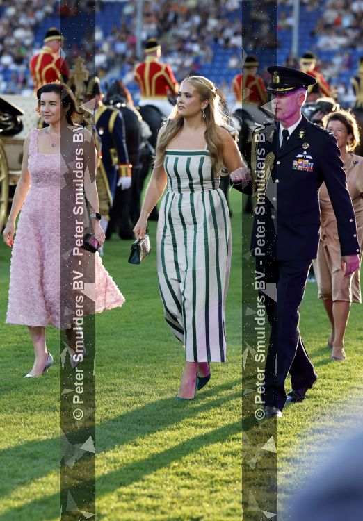 Aken 11 augustus 2026
Prinses Amalia op bezoek bij het wereldkampioenschap Paarden in Aken . ook de deense Koningin Mary van Denemarken was aanwezig alsmede Prinses Benedikte van Denemarken , Infante Elena van Spanje en Zara Tindall .