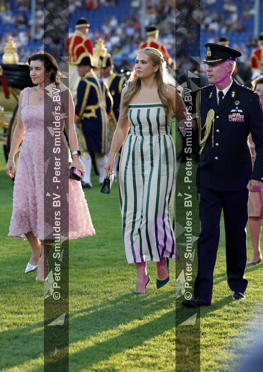 Aken 11 augustus 2026
Prinses Amalia op bezoek bij het wereldkampioenschap Paarden in Aken . ook de deense Koningin Mary van Denemarken was aanwezig alsmede Prinses Benedikte van Denemarken , Infante Elena van Spanje en Zara Tindall .