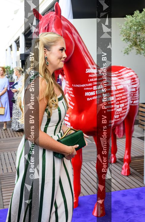 Aken 11 augustus 2026
Prinses Amalia op bezoek bij het wereldkampioenschap Paarden in Aken . ook de deense Koningin Mary van Denemarken was aanwezig alsmede Prinses Benedikte van Denemarken , Infante Elena van Spanje en Zara Tindall .