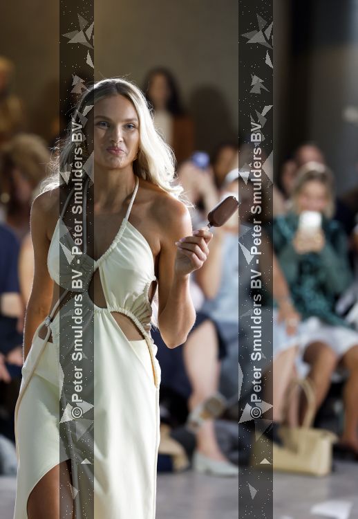 Amsterdam 4 juni 2026
Presentatie Magnum en modeshow in het rijksmuseum . Romee Strijd was de ster van de modeshow 