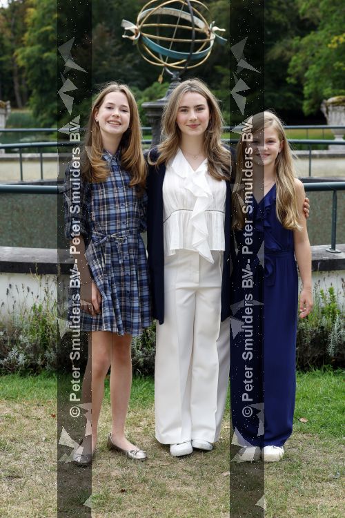 Santpoort 17 augustus 2026
Presentatie Videoland serie Maxima met de cast Natali Anna Ruben Brinkman Rosa v Leeuwen Fiene Mooij Charlotte Kampinga Teun Luijck Carolien Spoor en Sophie v Winden op landgoed Duin & Kruidberg