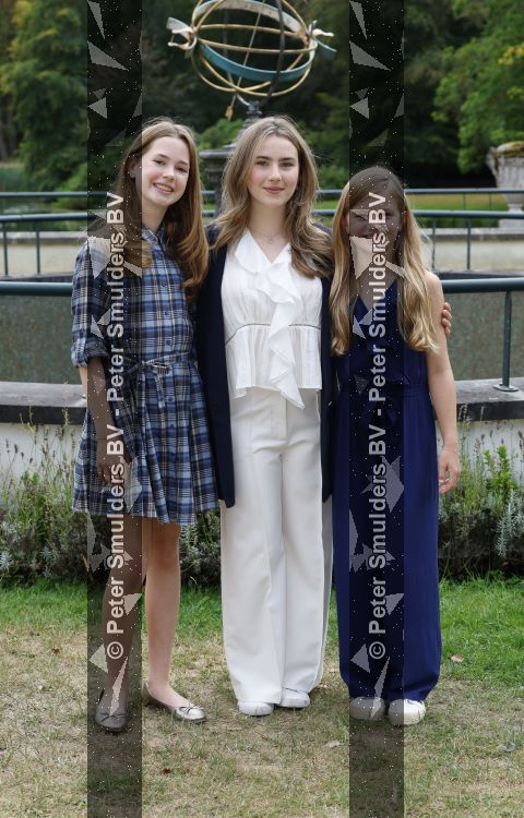 Santpoort 17 augustus 2026
Presentatie Videoland serie Maxima met de cast Natali Anna Ruben Brinkman Rosa v Leeuwen Fiene Mooij Charlotte Kampinga Teun Luijck Carolien Spoor en Sophie v Winden op landgoed Duin & Kruidberg