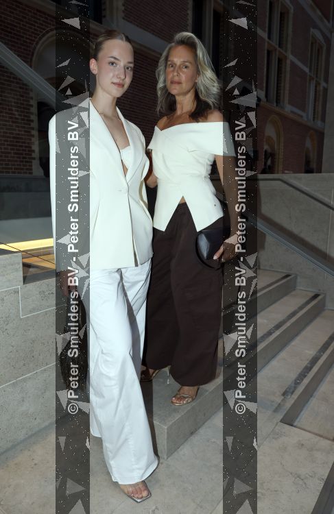 Amsterdam 4 juni 2026
Presentatie Magnum en modeshow in het rijksmuseum . Saskia v d Linden 