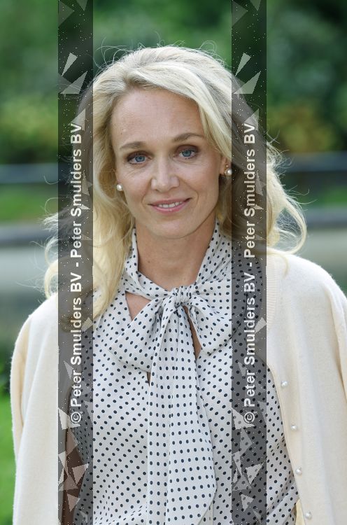 Santpoort 17 augustus 2026
Presentatie Videoland serie Maxima met de cast Natali Anna Ruben Brinkman Rosa v Leeuwen Fiene Mooij Charlotte Kampinga Teun Luijck Carolien Spoor en Sophie v Winden op landgoed Duin & Kruidberg