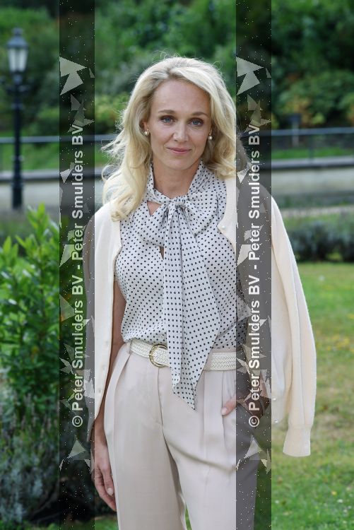 Santpoort 17 augustus 2026
Presentatie Videoland serie Maxima met de cast Natali Anna Ruben Brinkman Rosa v Leeuwen Fiene Mooij Charlotte Kampinga Teun Luijck Carolien Spoor en Sophie v Winden op landgoed Duin & Kruidberg