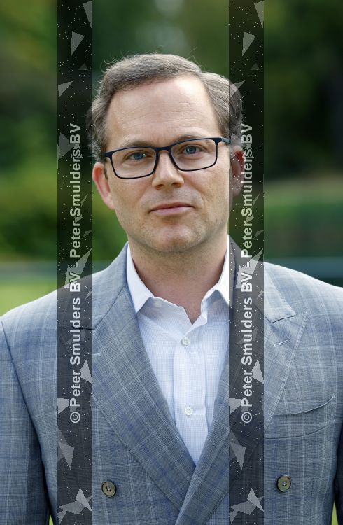 Santpoort 17 augustus 2026
Presentatie Videoland serie Maxima met de cast Natali Anna Ruben Brinkman Rosa v Leeuwen Fiene Mooij Charlotte Kampinga Teun Luijck Carolien Spoor en Sophie v Winden op landgoed Duin & Kruidberg