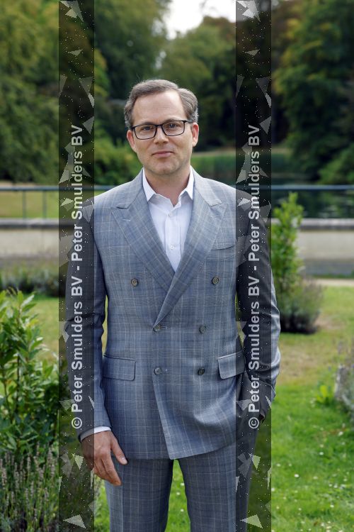 Santpoort 17 augustus 2026
Presentatie Videoland serie Maxima met de cast Natali Anna Ruben Brinkman Rosa v Leeuwen Fiene Mooij Charlotte Kampinga Teun Luijck Carolien Spoor en Sophie v Winden op landgoed Duin & Kruidberg