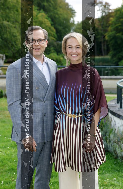Santpoort 17 augustus 2026
Presentatie Videoland serie Maxima met de cast Natali Anna Ruben Brinkman Rosa v Leeuwen Fiene Mooij Charlotte Kampinga Teun Luijck Carolien Spoor en Sophie v Winden op landgoed Duin & Kruidberg