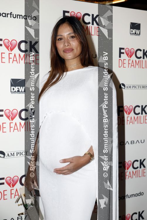 Amsterdam 31 augustus 2026
Premiere Fuck de familie in restaurant Rotate . Yasmine Verheijen zwanger