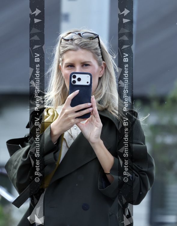 Vinkeveen Amsterdam 22 augustus 2026
Yves Berendse brengt zijn vriendin Amy naar Amsterdam 