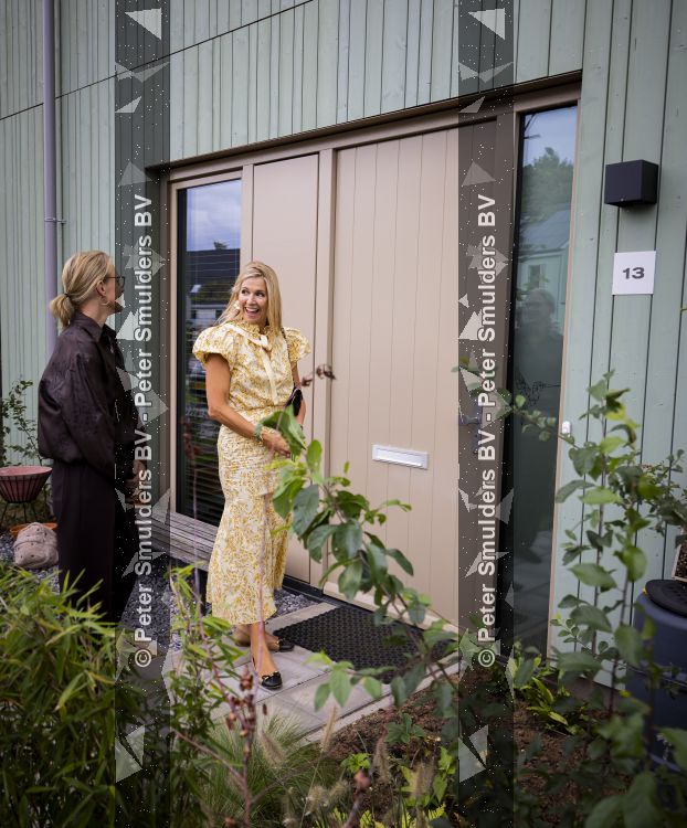 Hengelo 3 september 2026
Koningin Maxima helpt mee met het telen van vezelhennep tijdens een bezoek aan de Achterhoek in het kader van Biobased bouwen. 