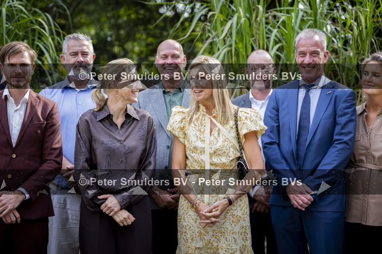 Hengelo 3 september 2026
Koningin Maxima helpt mee met het telen van vezelhennep tijdens een bezoek aan de Achterhoek in het kader van Biobased bouwen. 