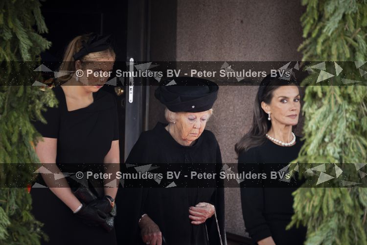 Oslo 9 september 2026
Begrafenis koning Harald in Oslo . Aanwezig KOning Willem Alexander Koningin Maxima Prinses Beatrix en Prinses Amalia 