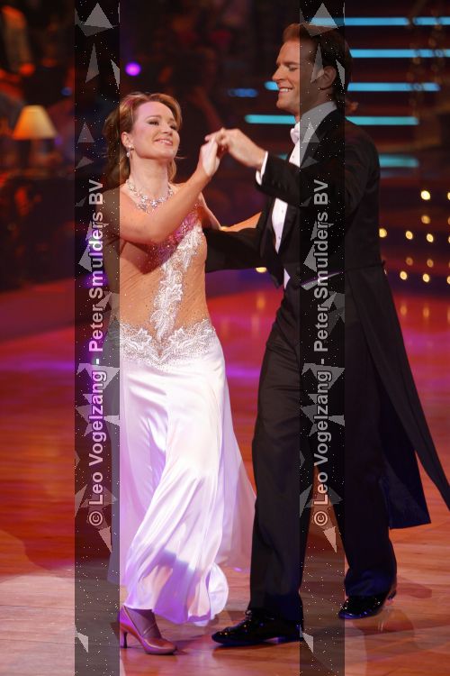 Baarn 1 april 2007
Helga v Leur tijdens opnames Dancing with the stars. Serge van idols