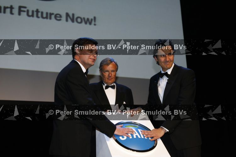 Amsterdam 27 maart 2007
Jan Peter Balkenende op de auto rai.